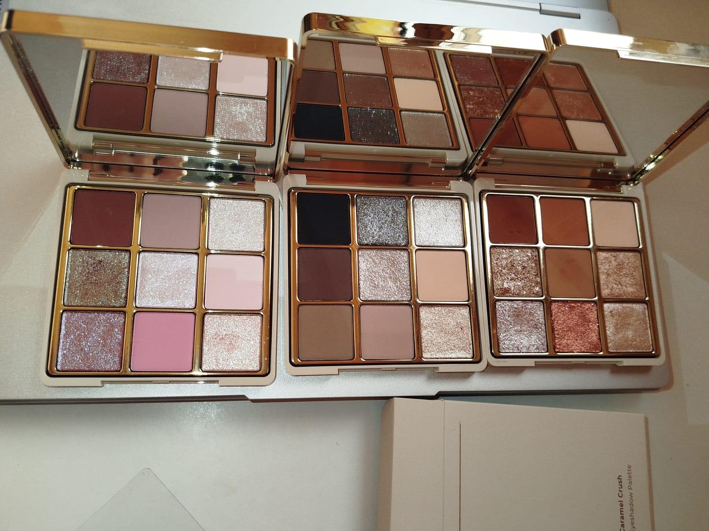 Customer photo review of Paleta de machiaj