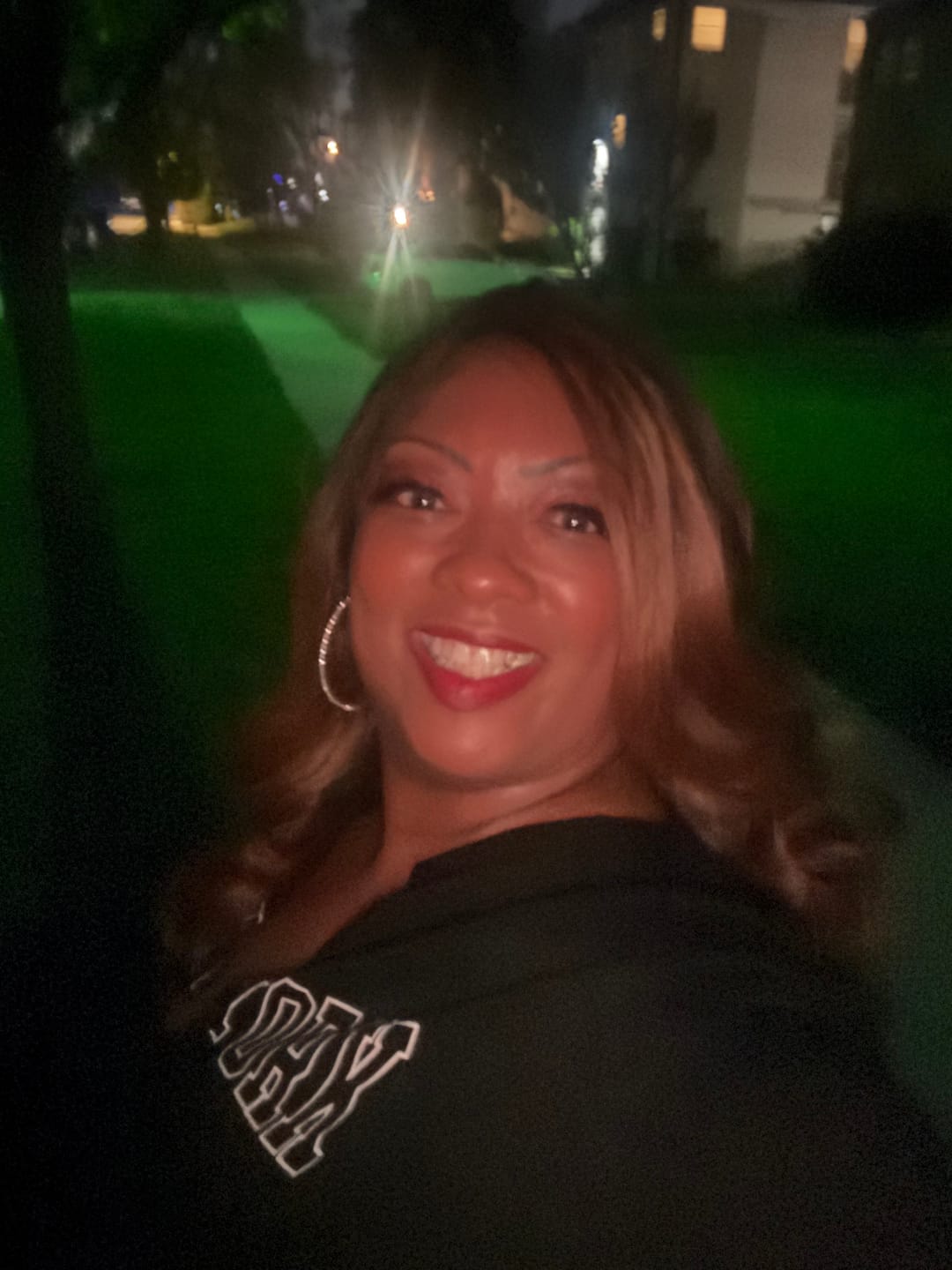 Customer photo review of Outre Melted Hairline 2x5 HD Lace Front Wig - BEGONIA