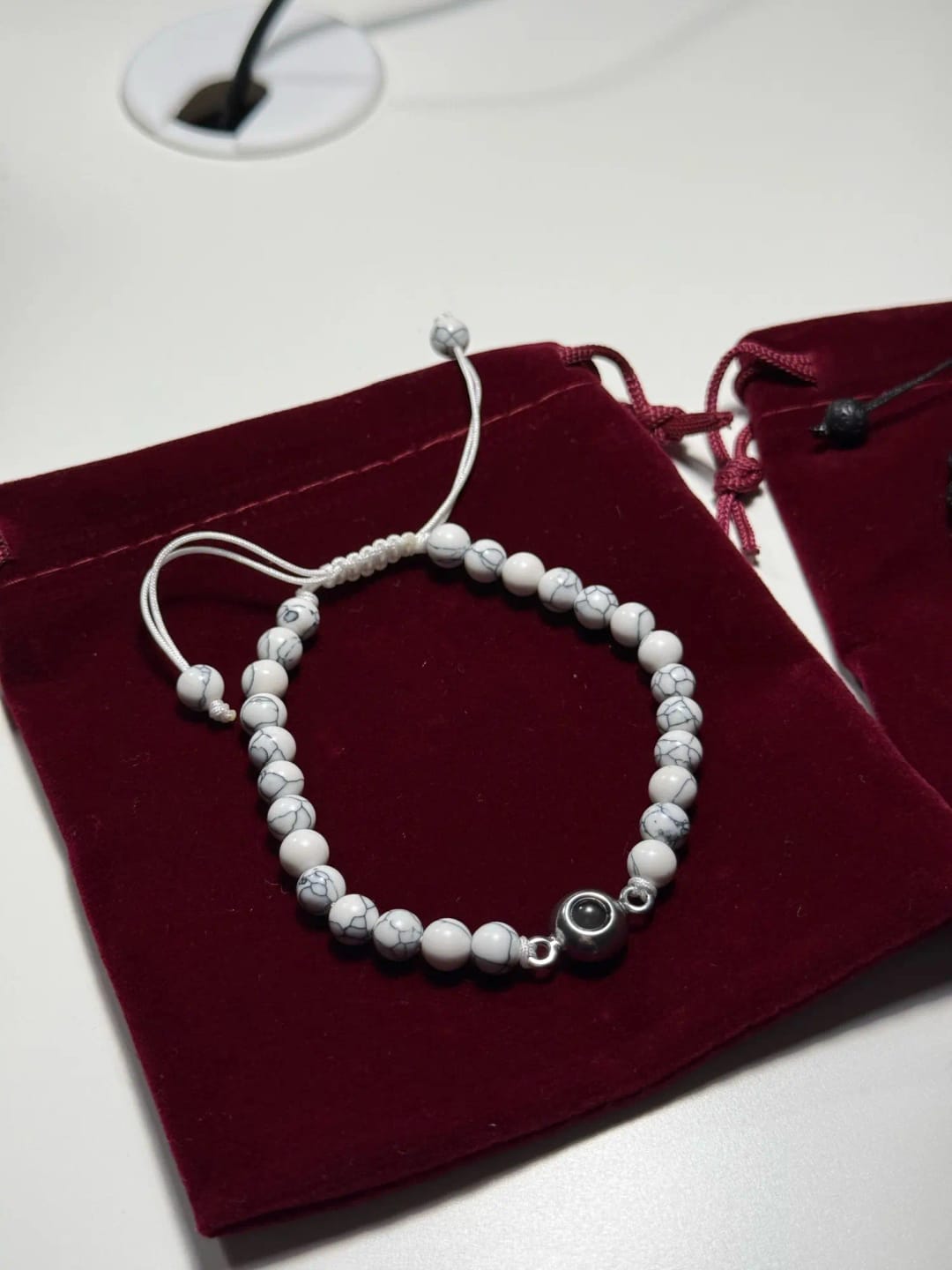 Customer photo review of Pulseras de perlas naturales con foto personalizada de proyección
