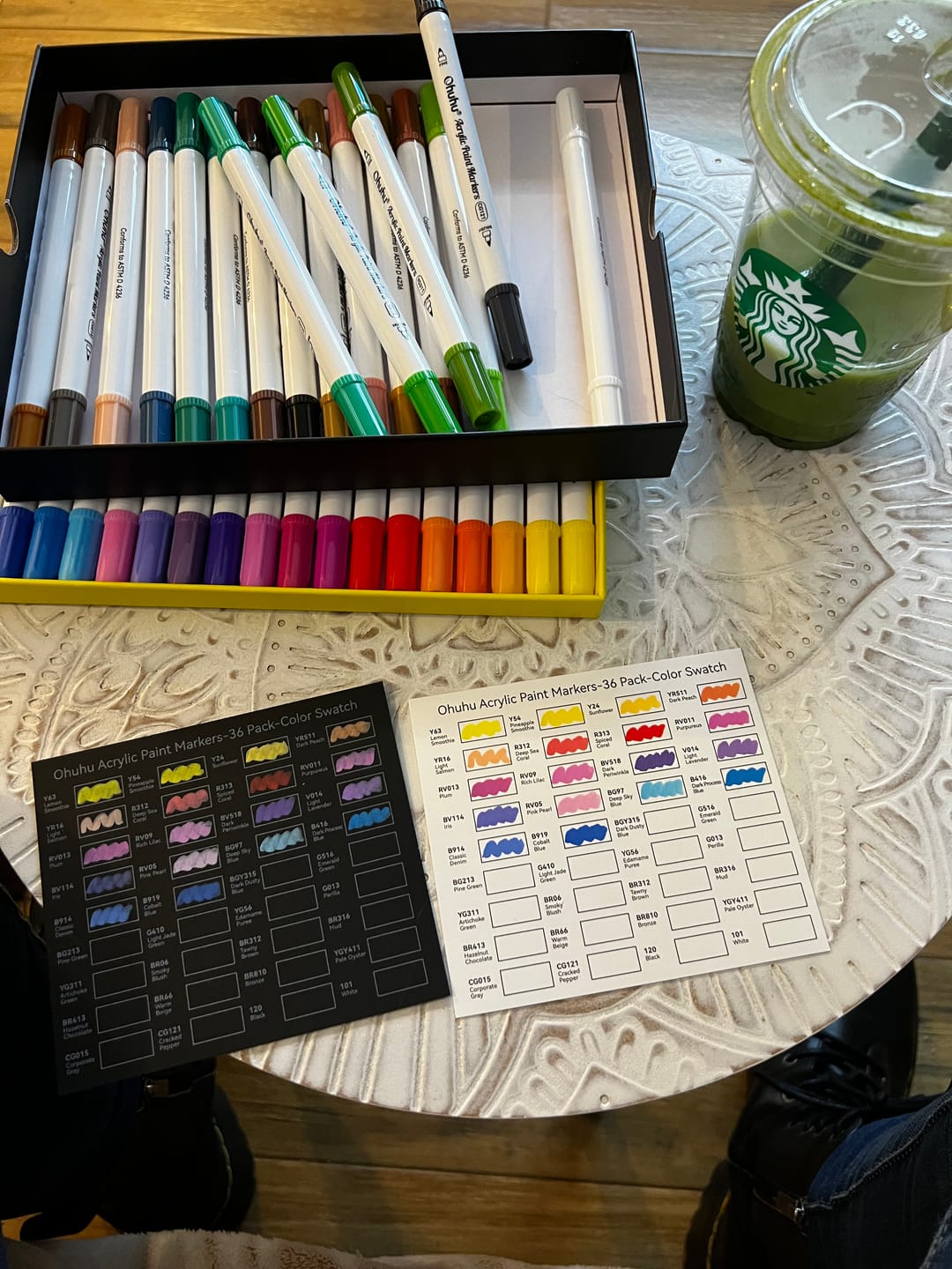 Customer photo review of Ohuhu - Set 36 Marcadores Acrílicos Punta Fina y Pincel