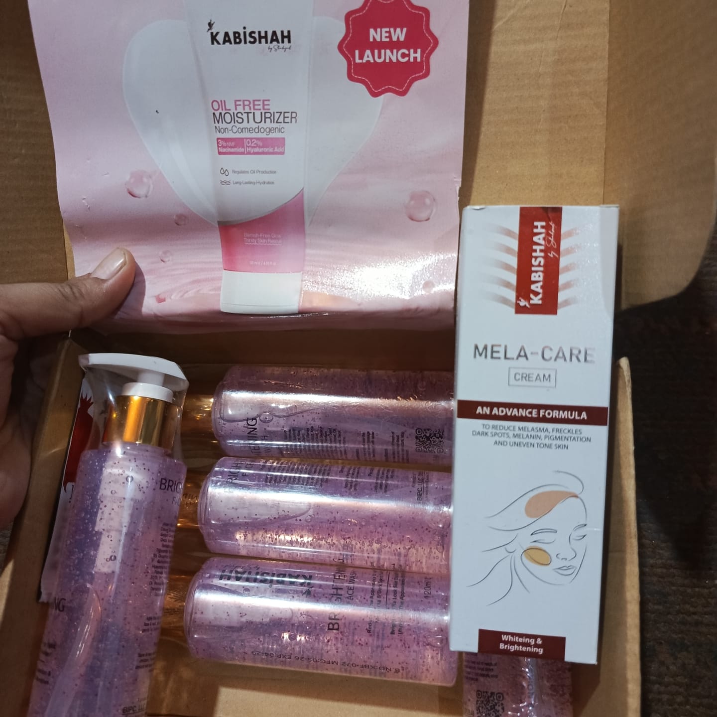 Customer photo review of Oil Free Moisturizer