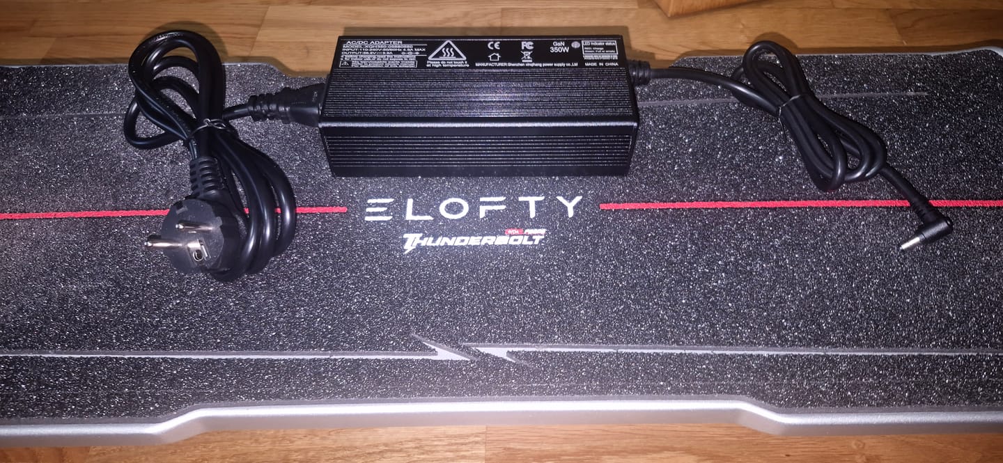 Customer photo review of Elofty® 6A Fast Charger