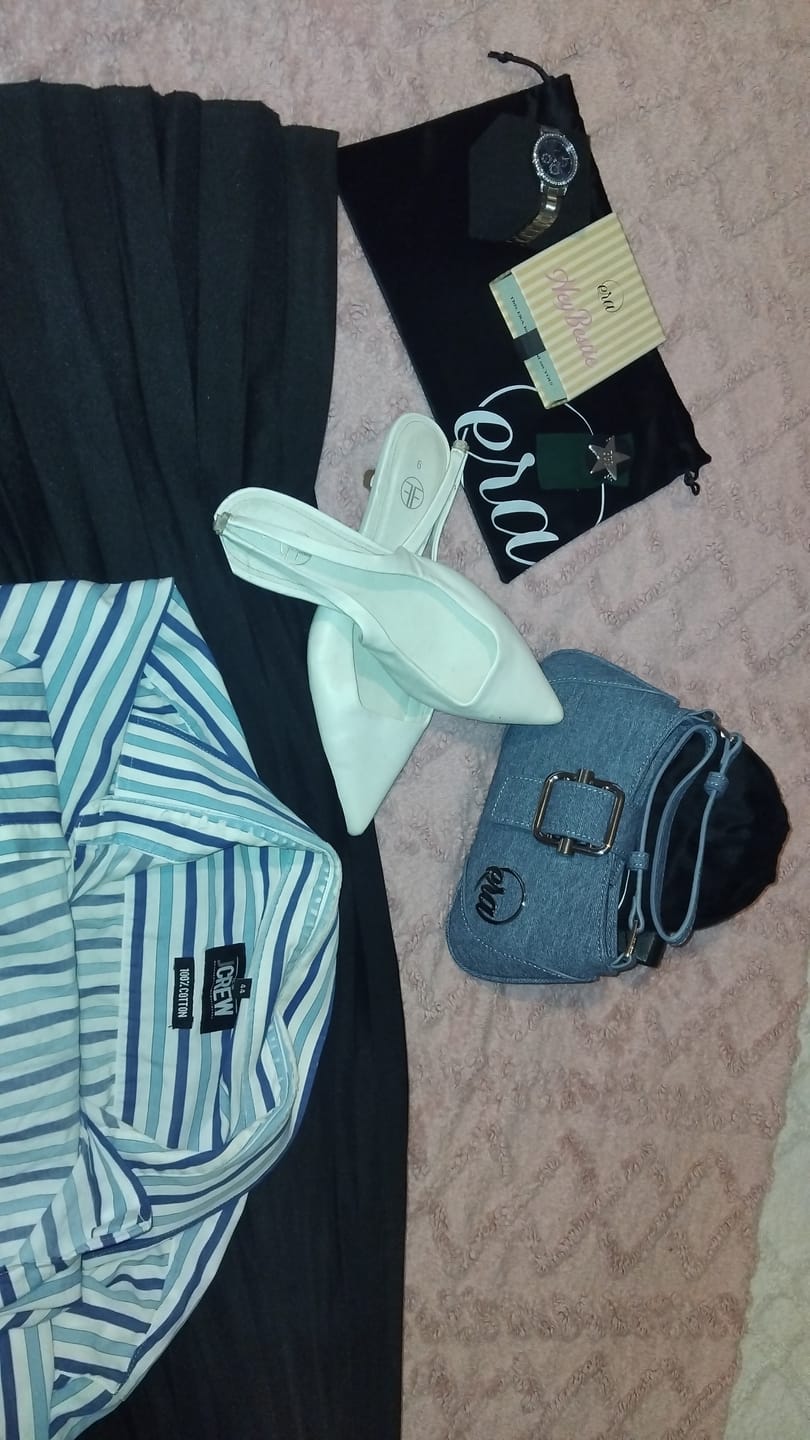 Customer photo review of Denim Lily Shoulder Bag
