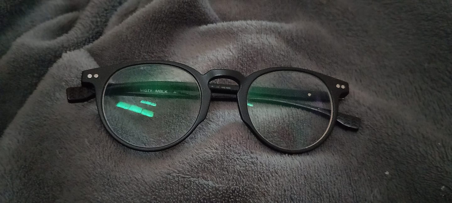 Customer photo review of LENTES ORGANICAS CON ANTIRREFLEX