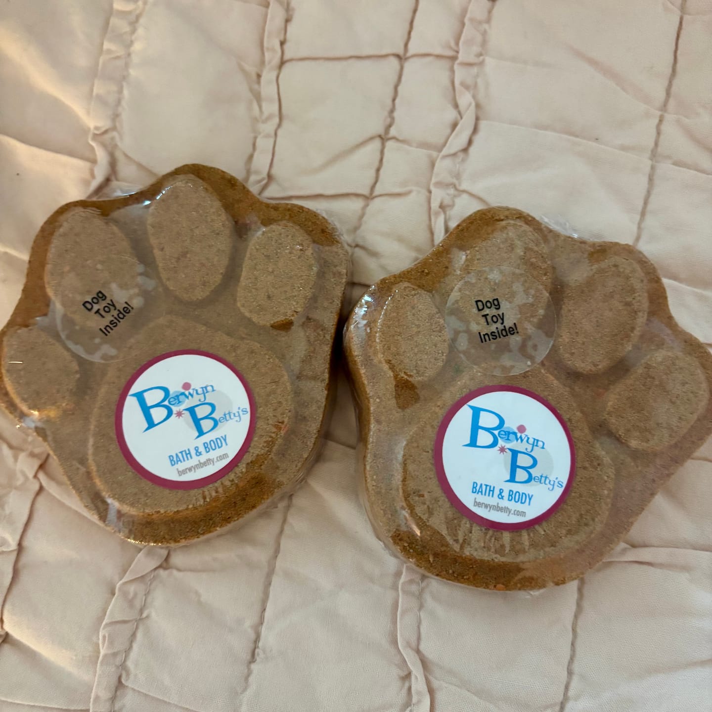 Customer photo review of Dog Paw Print Kids Bath Bomb with Toy Inside