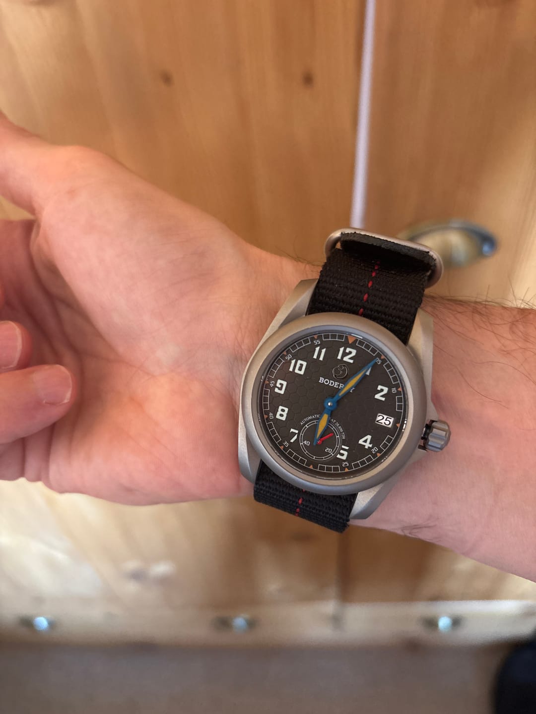 Customer photo review of VOYAGER S72 – 72-Hour Power Reserve Titanium Automatic Field Watch, 100M Water Resistant | Grey