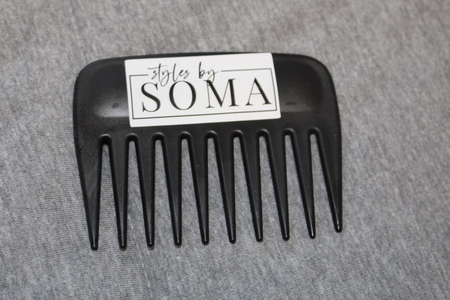Customer photo review of Wide Tooth Comb