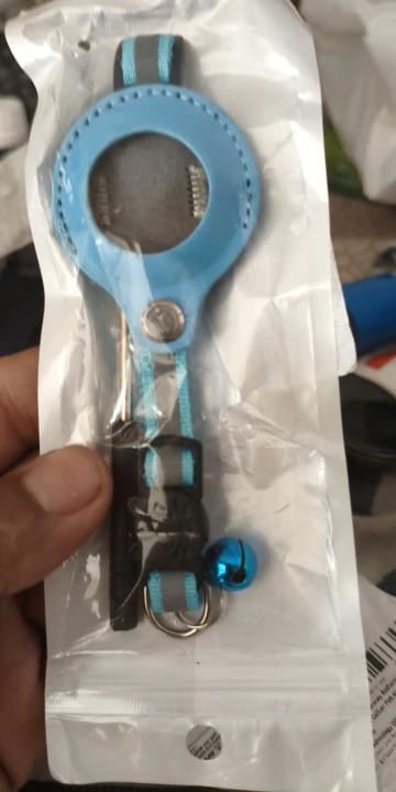 Customer photo review of Cat AirTag Holder Collar Breakaway Reflective Strips Adjustable Kitten Collar Waterproof Cat Bell Collar Pet Air Tag Case collar