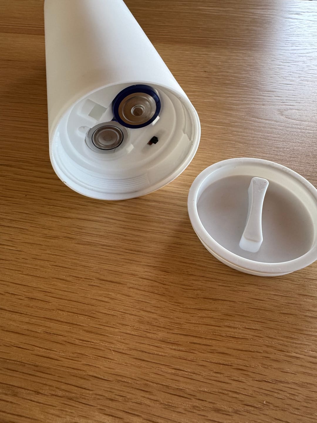 Customer photo review of Udendørs LED Bloklys Ø 7,5 x 20 cm Hvid