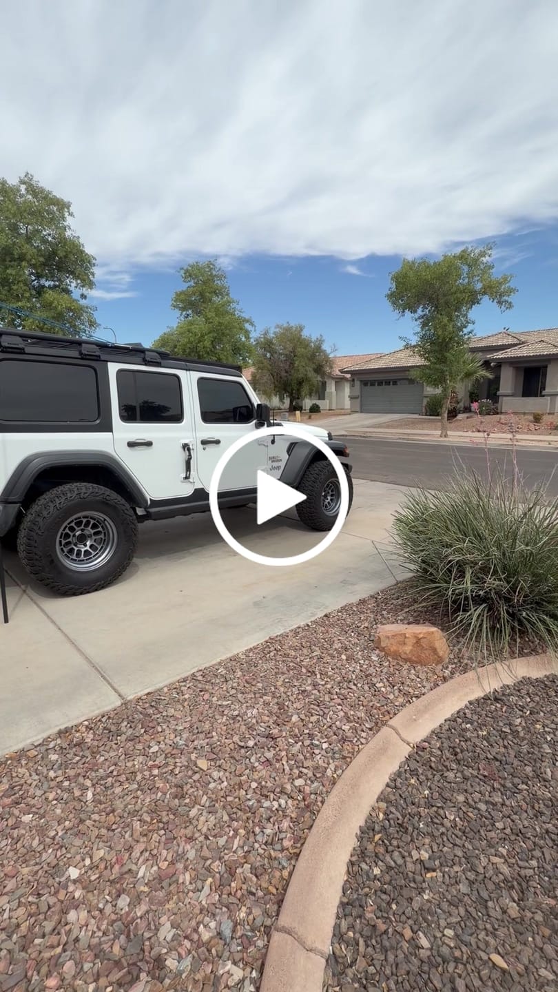 Customer video review of OPENROAD 270 Degree Awning XL