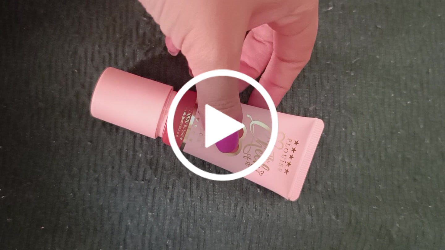 Customer video review of The Cheek Of It Liquid Blush