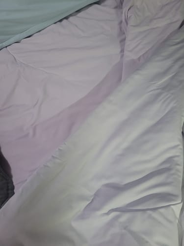 Customer photo review of CloudCool™ Cooling Comforter