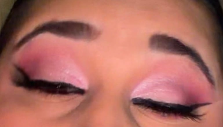 Customer photo review of Creative Comeback XXXL Eyeshadow Palette