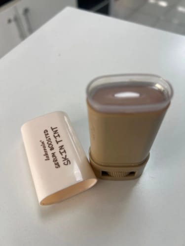 Kundrecension med foto av Lunéra - Hudtint Stick