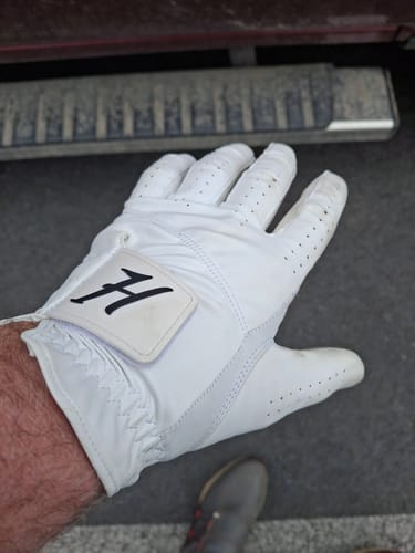 Customer photo review of Holen SureGrip Glove