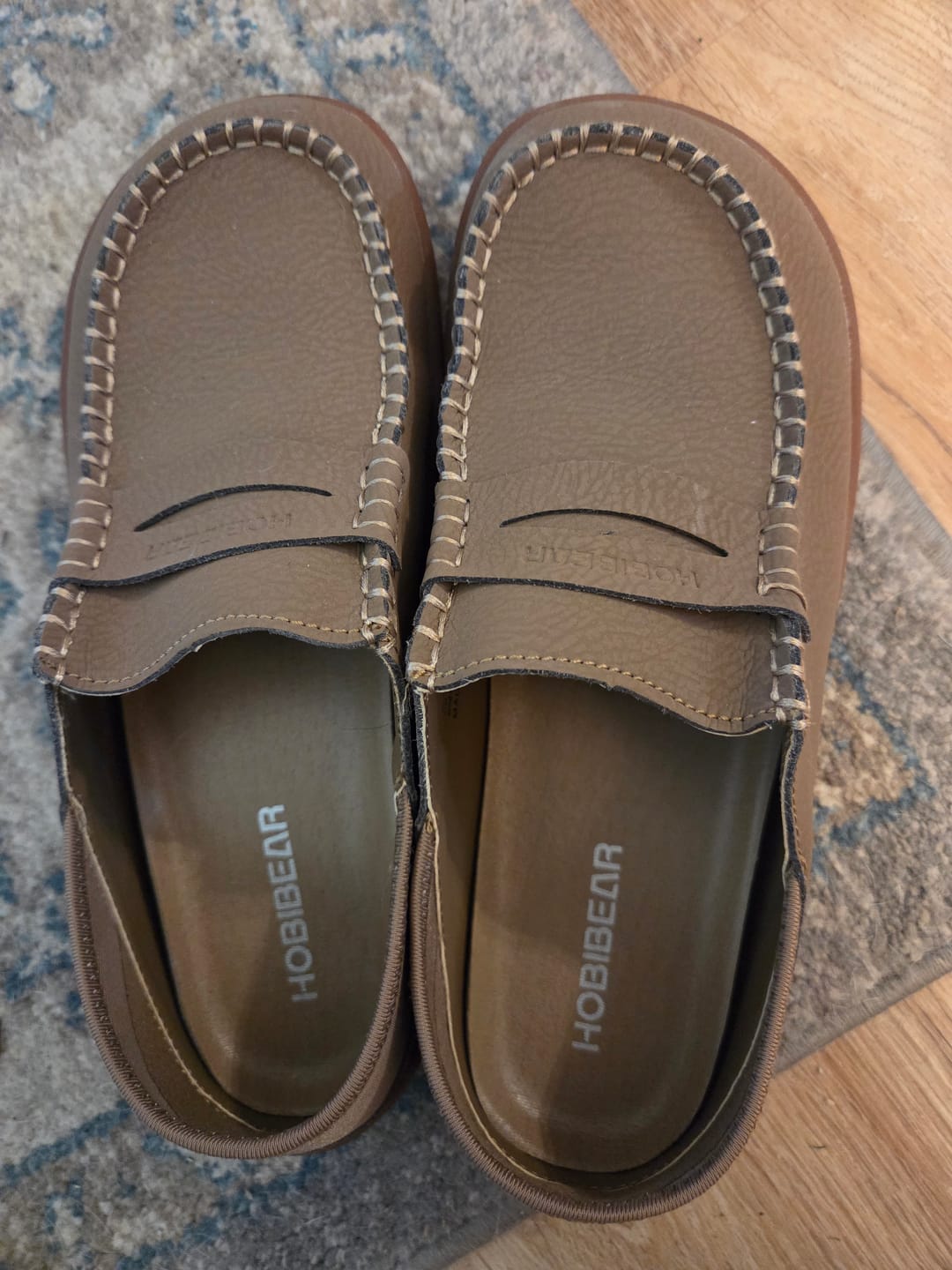 Customer photo review of Manis - Barefoot Loafers