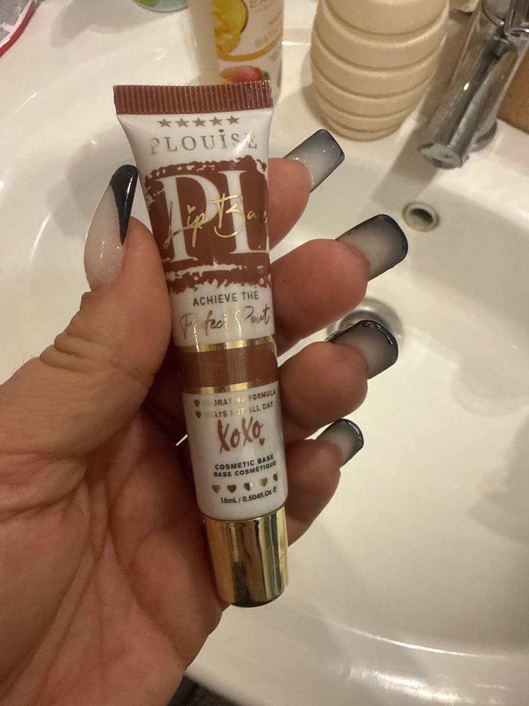 Customer photo review of Lip Base