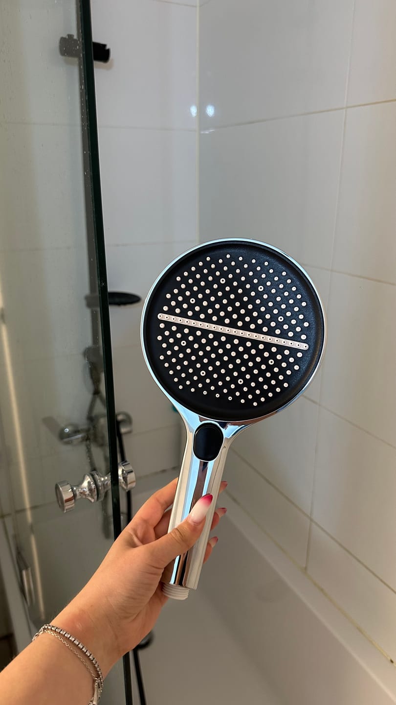 Customer photo review of Premium XL Shower Head