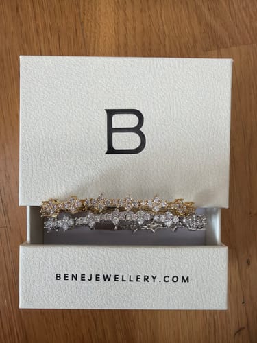 Customer photo review of Ash Luxe Bracelet