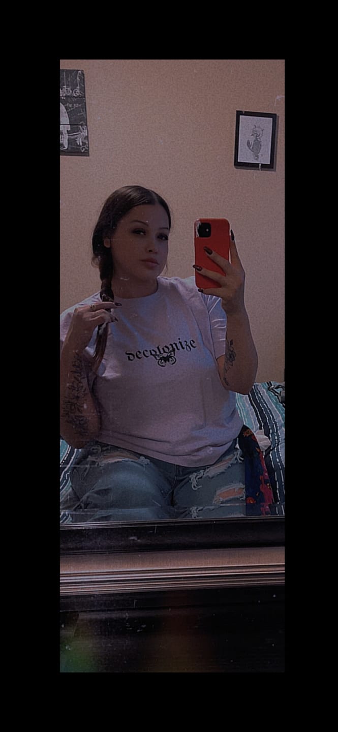 Customer photo review of Decolonize Boxy Tee