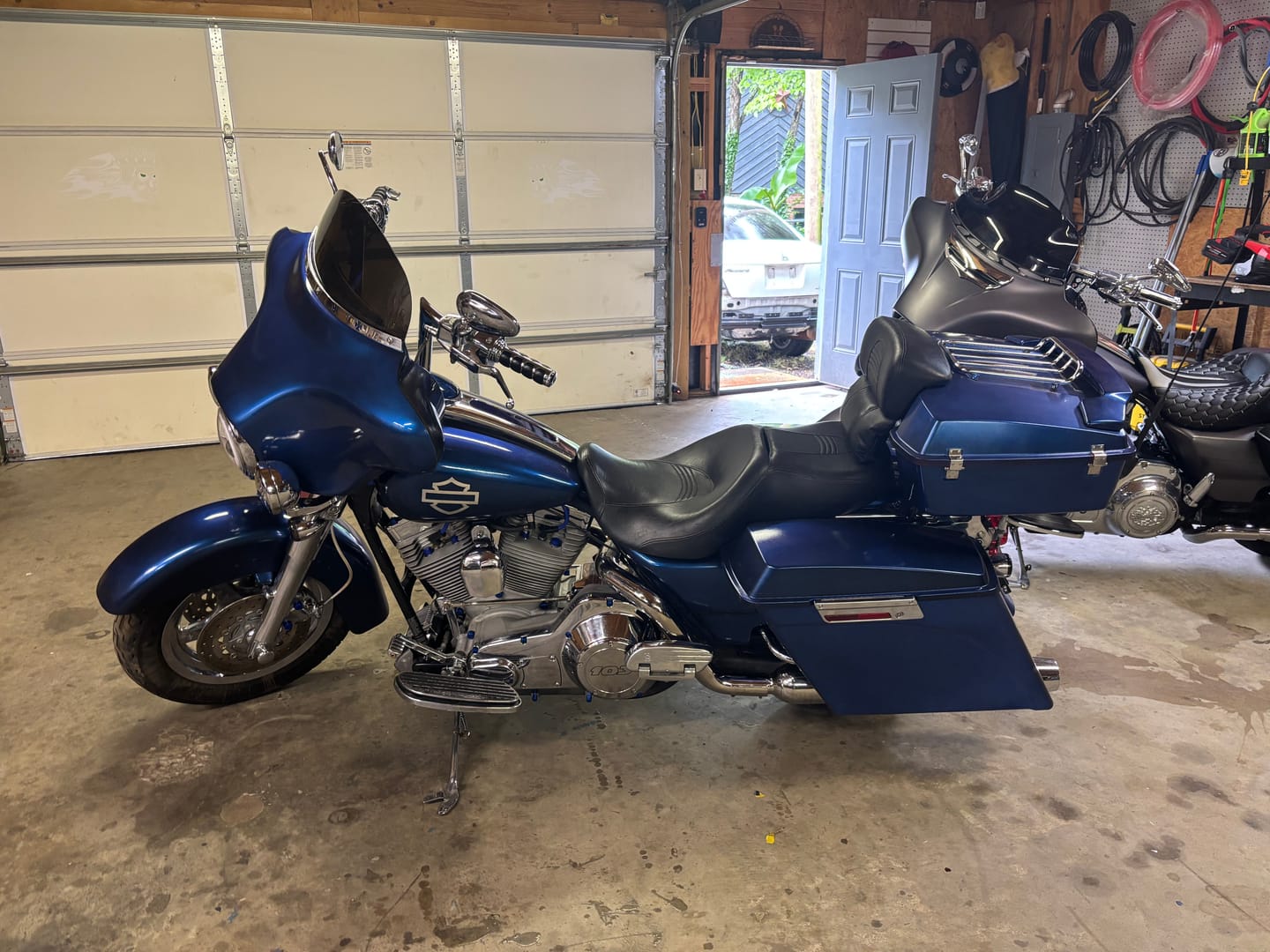 Customer photo review of 2k HS Spray Can Clearcoat