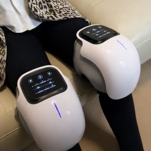 Customer photo review of ElectroPulse™ Masajeador de Rodilla con Triple Terapia
