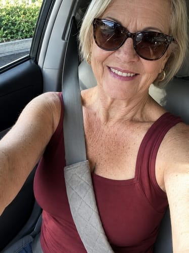 Customer photo review of Sofuna's Built In Comfort Bra Tanktop