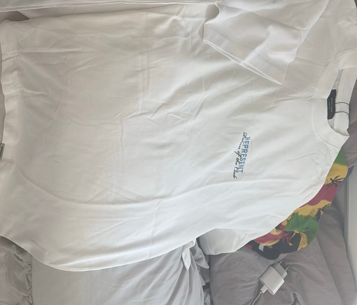 Customer photo review of REPRESENT | חולצה קצרה - White