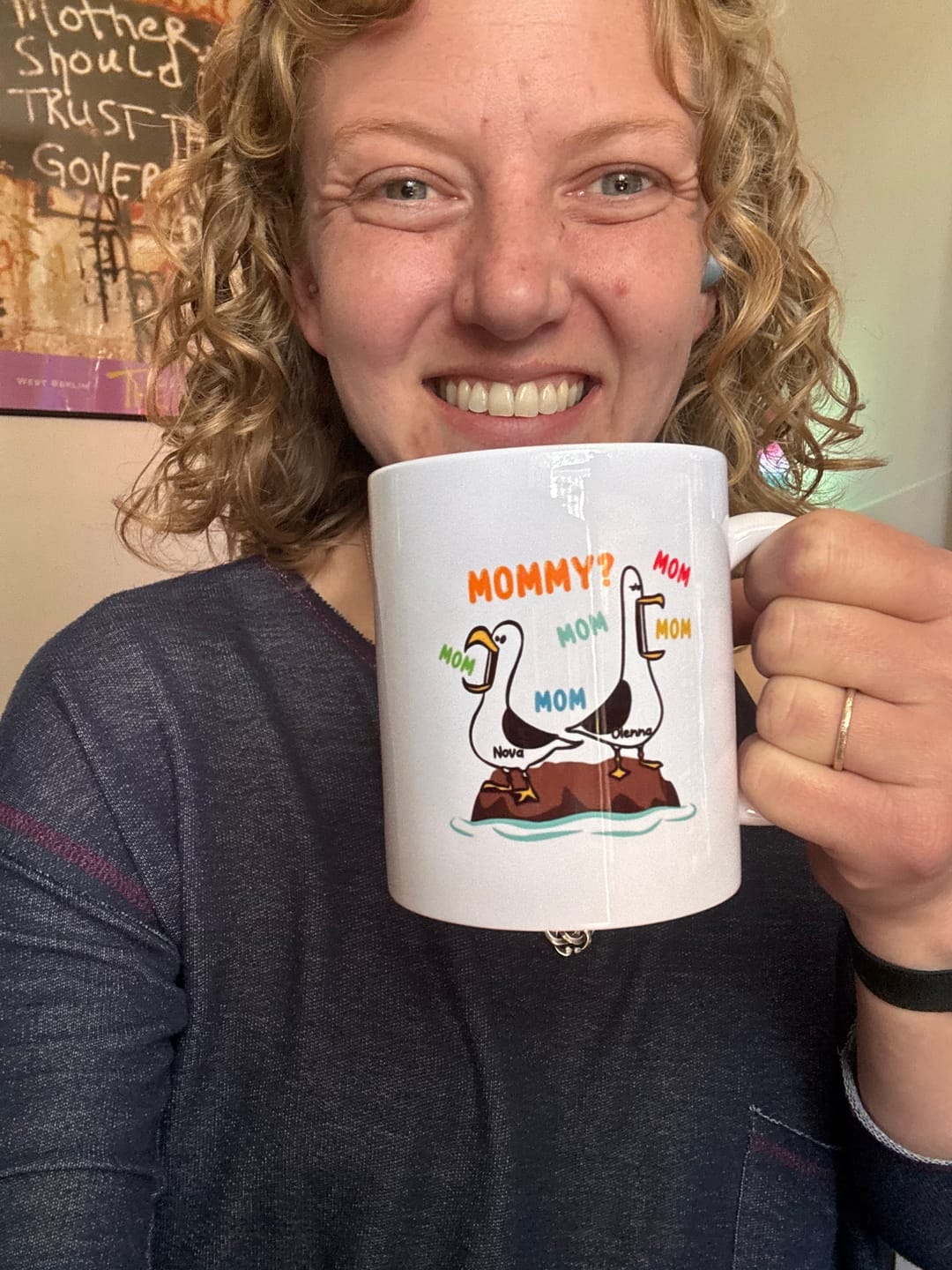 Customer photo review of Customized Humorous Seagull Ceramic Mug With Child Names - Mother's Day Gift For Mommy & Grandma