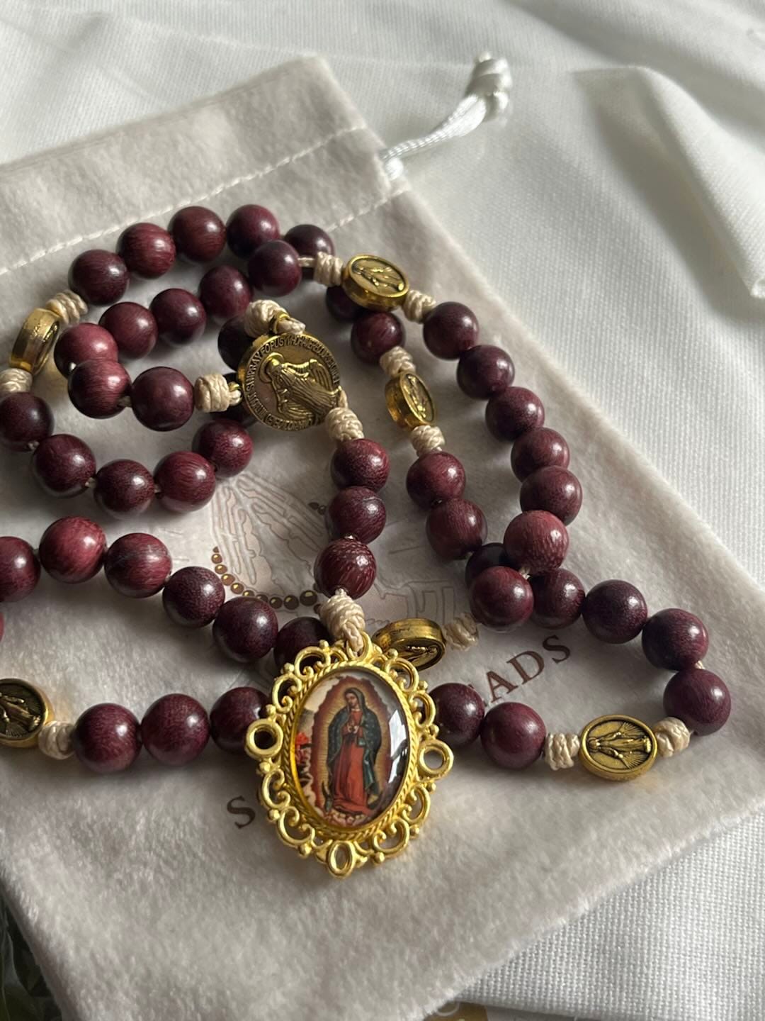 Customer photo review of SolaceBeads Purpleheart Wood Our Lady of Seven Sorrows Rosary Chaplets