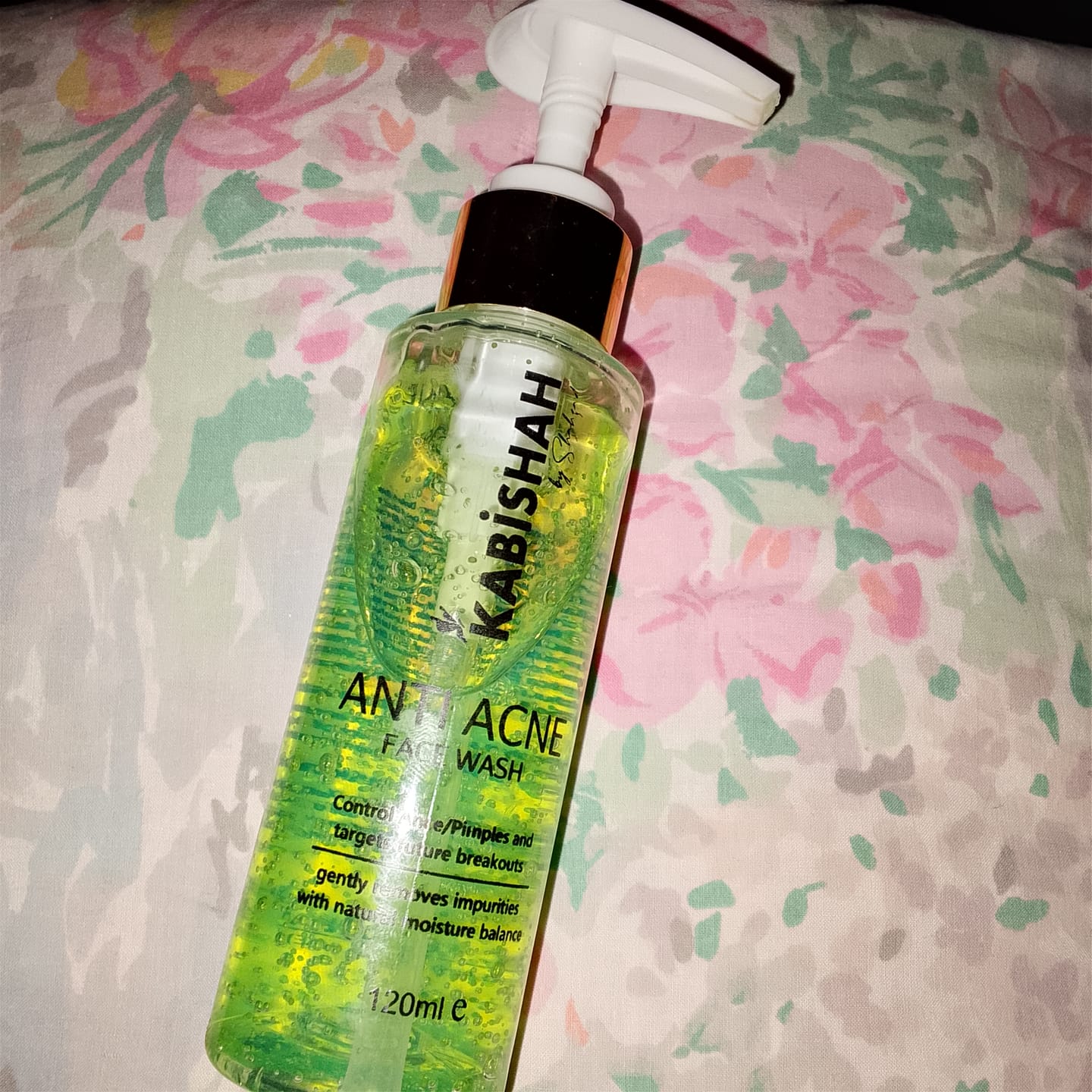 Customer photo review of ClearSkin Pro Anti Acne Face Wash
