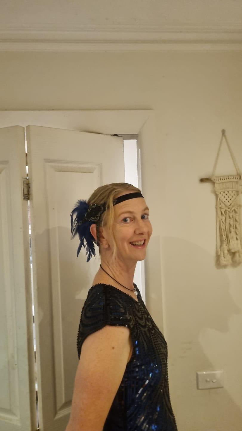 Customer photo review of 1920s Deco & Blue Feather Flapper Headpiece