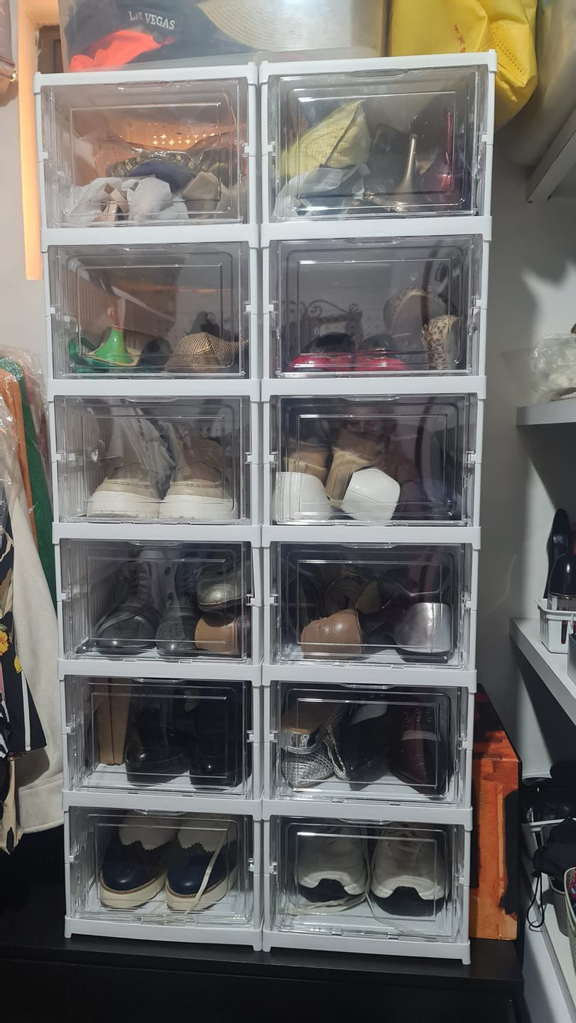 Customer photo review of Organizador Retráctil de Zapatos