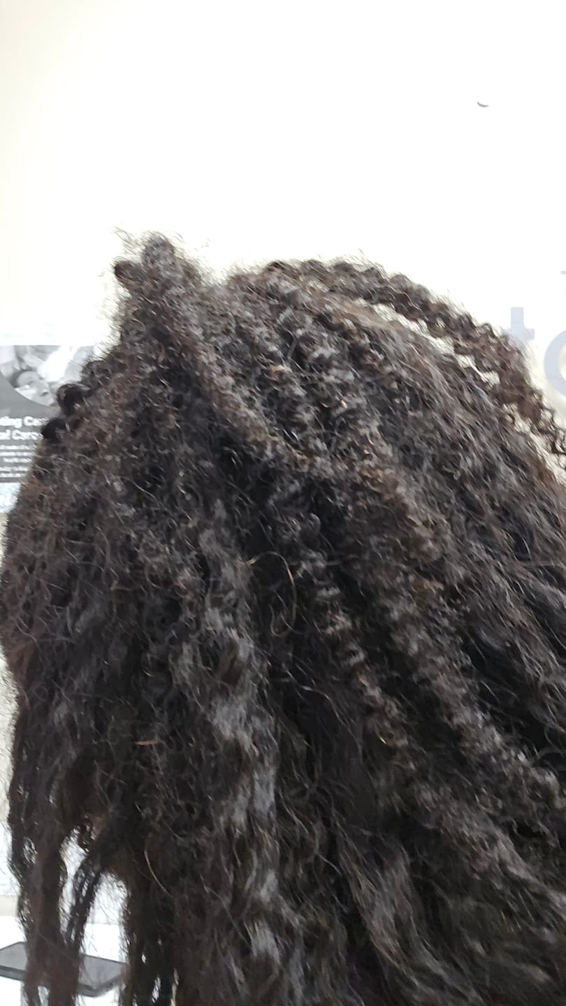 Customer photo review of Kinky Straight Human Crochet Hair