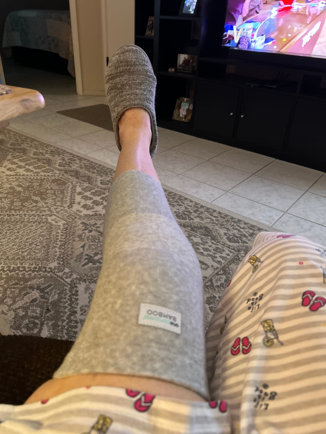 Customer photo review of Premium Bamboo Knee Sleeve (Single)