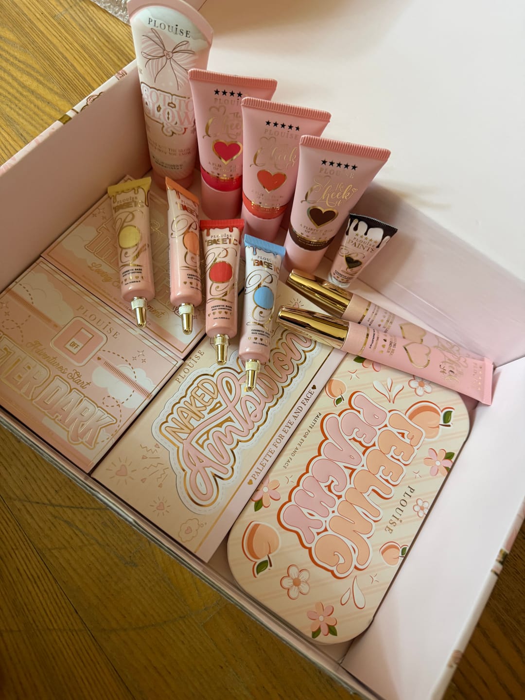 Customer photo review of Coloured Base