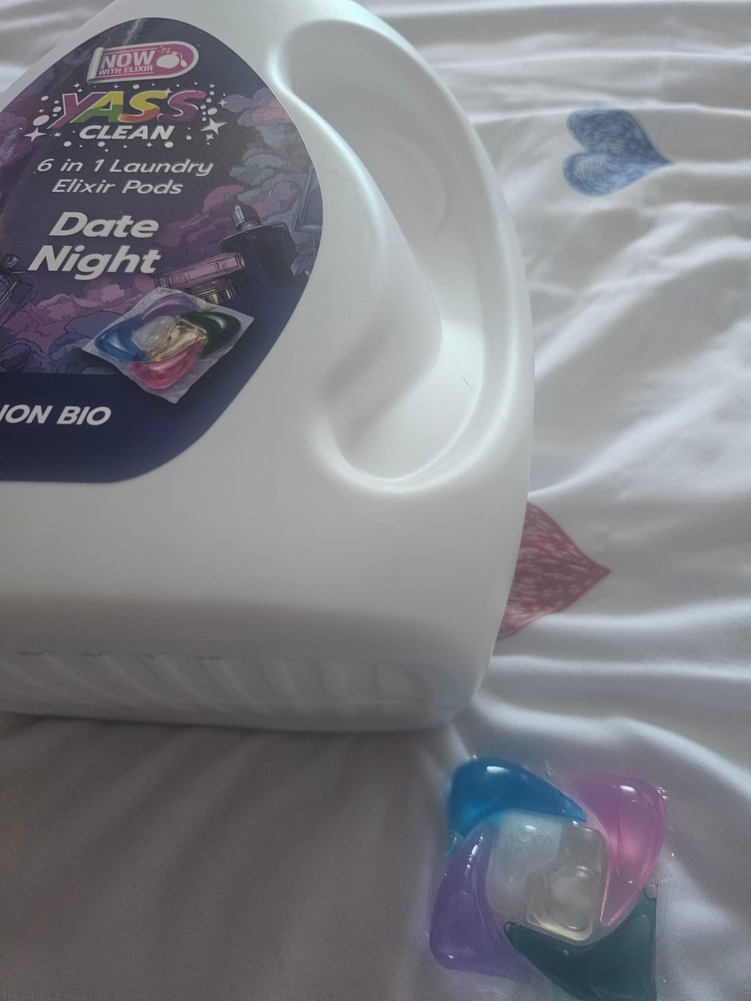 Customer photo review of Laundry Elixir Pods