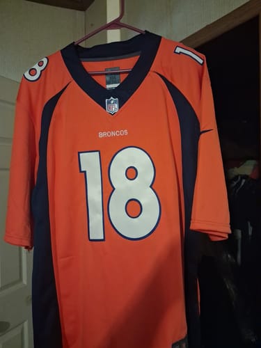 Customer photo review of Men's Denver Broncos Peyton Manning #18 Orange Jersey1