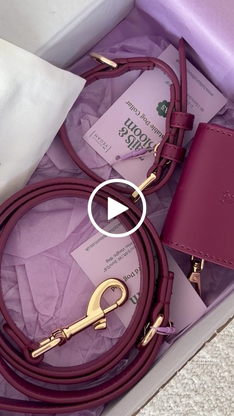 Customer video review of Mulberry Poop Bag Holder