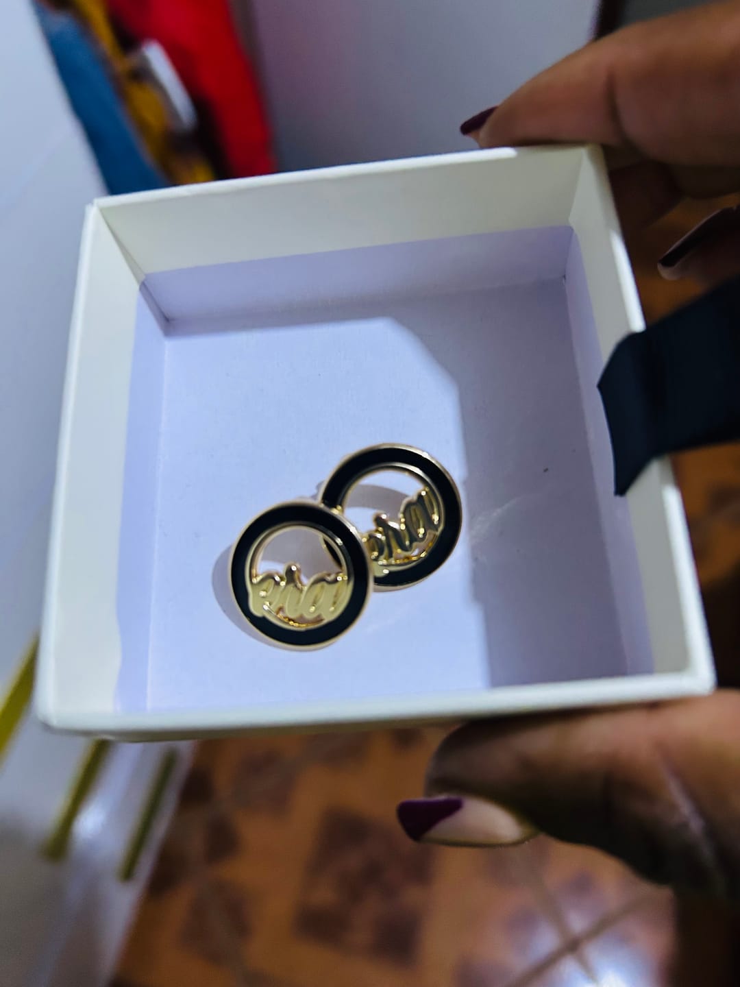 Customer photo review of Gold Diva Studs