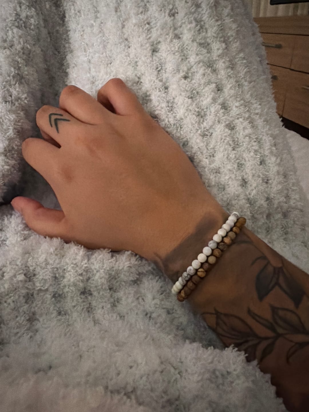 Customer photo review of MARBLE HOWLITE - ACCENT BRACELET