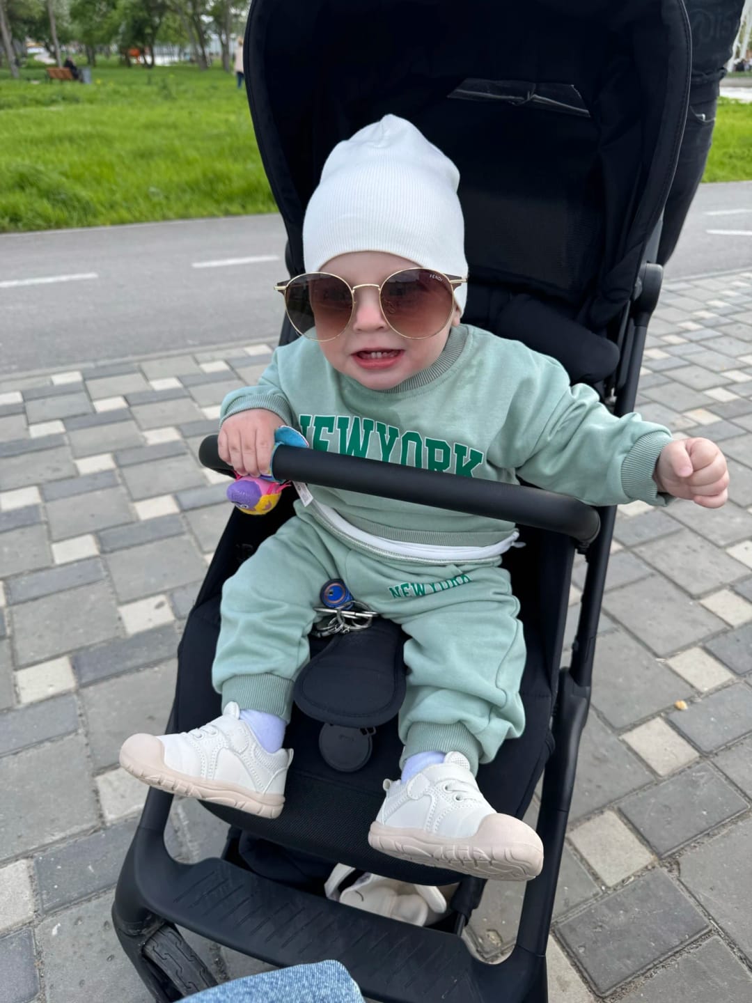 Customer photo review of New York Print Jogger Set