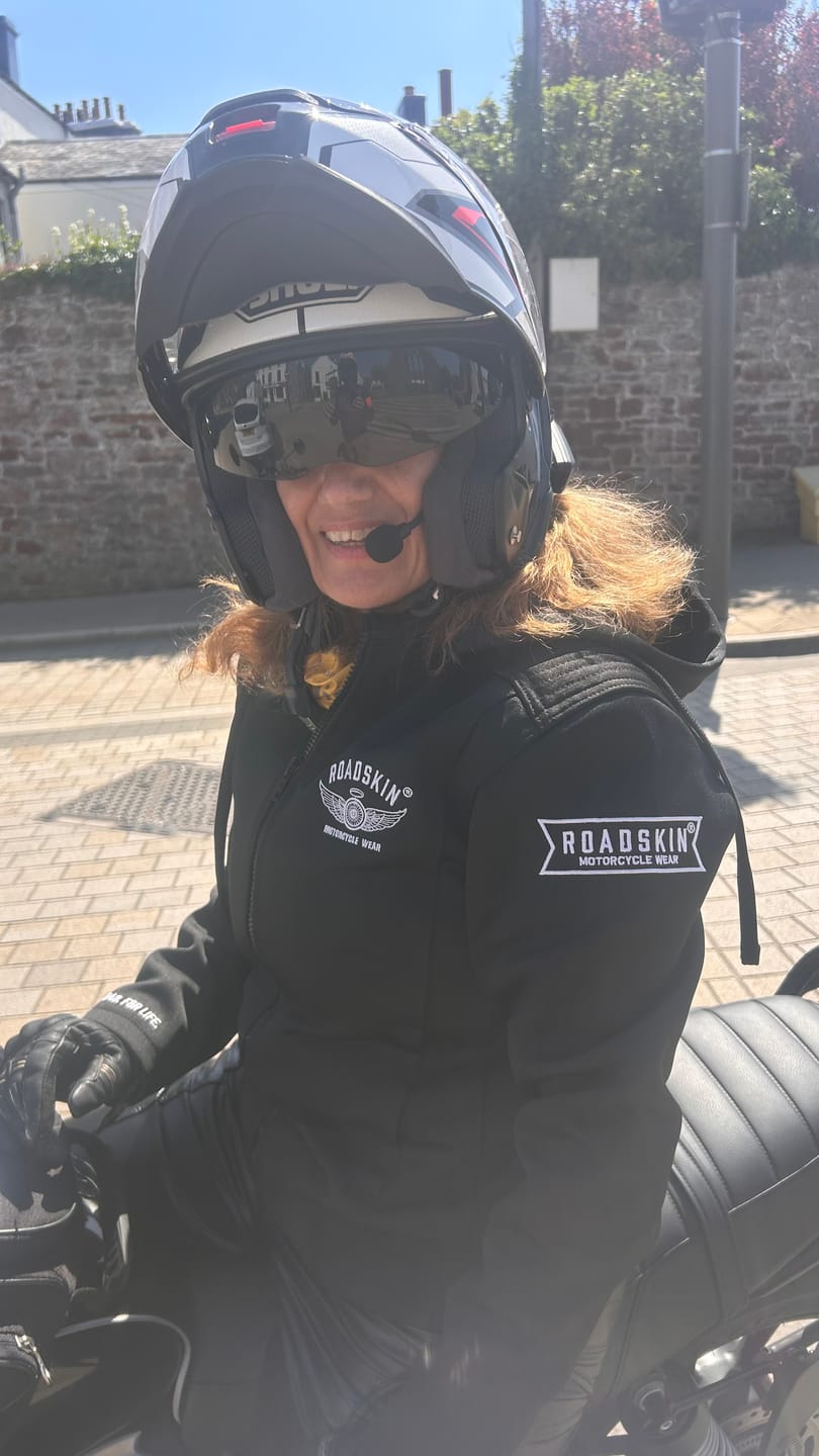 Customer photo review of Ladies' AA-Rated Armoured Motorcycle Hoodie - Easyrider II