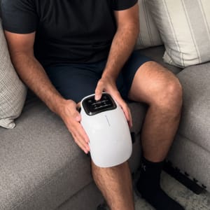 Customer photo review of ElectroPulse™ Masajeador de Rodilla con Triple Terapia