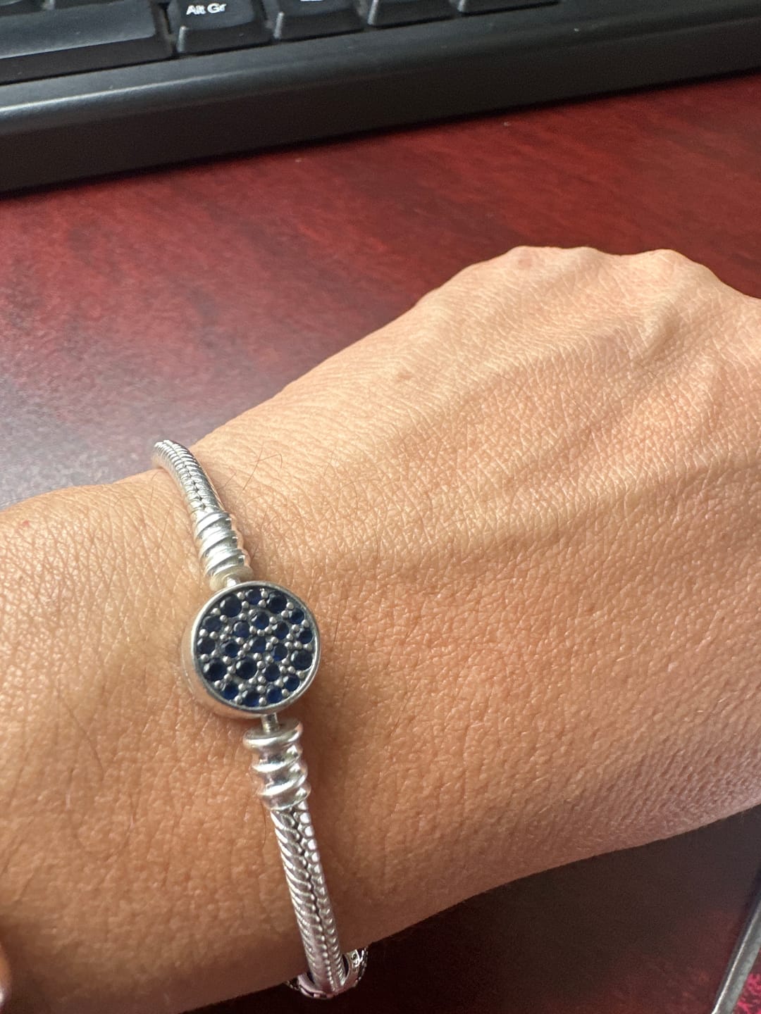 Customer photo review of Pulsera Luna Llena