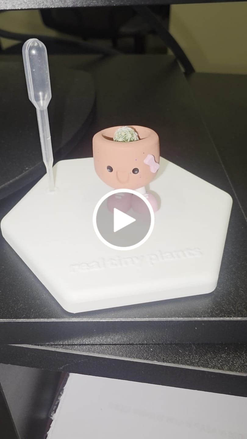 Customer video review of Tiny Mama Special Edition: Glitter Mama