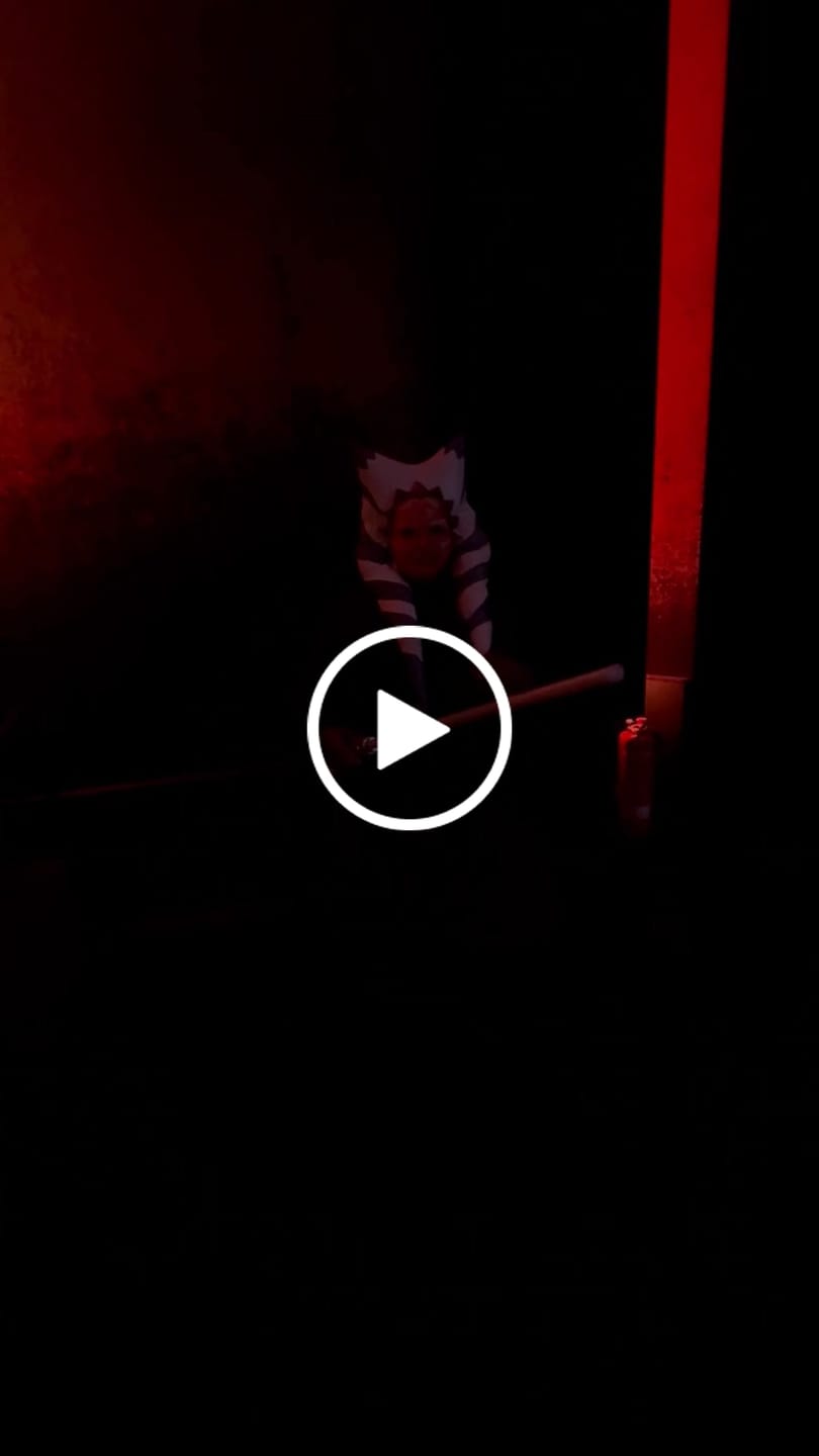 Customer video review of The Mandalorian Ahsoka Tano Kostüm Cosplay Halloween Karneval Outfits