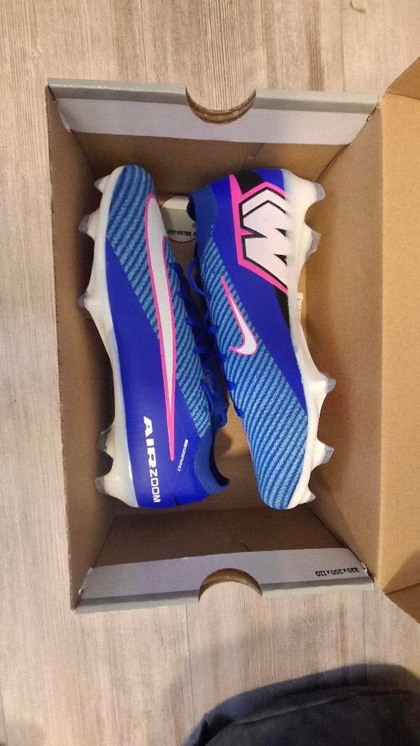 Customer photo review of NIKE AIR ZOOM MERCURIAL VAPOR 16 ELITE FG - Blue