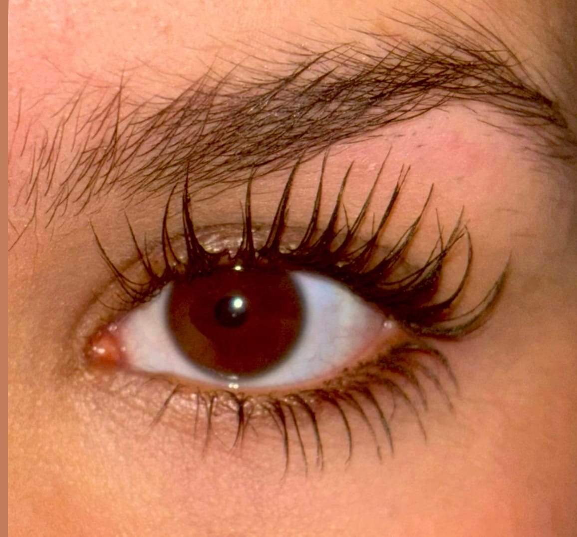 Customer photo review of Tubing Mascara Serum