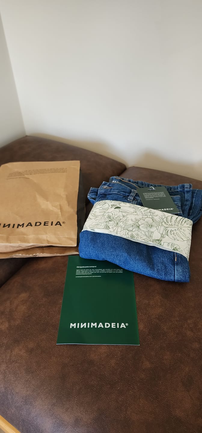 Customer photo review of Calça Jeans Wide Leg Buriti Azul Médio